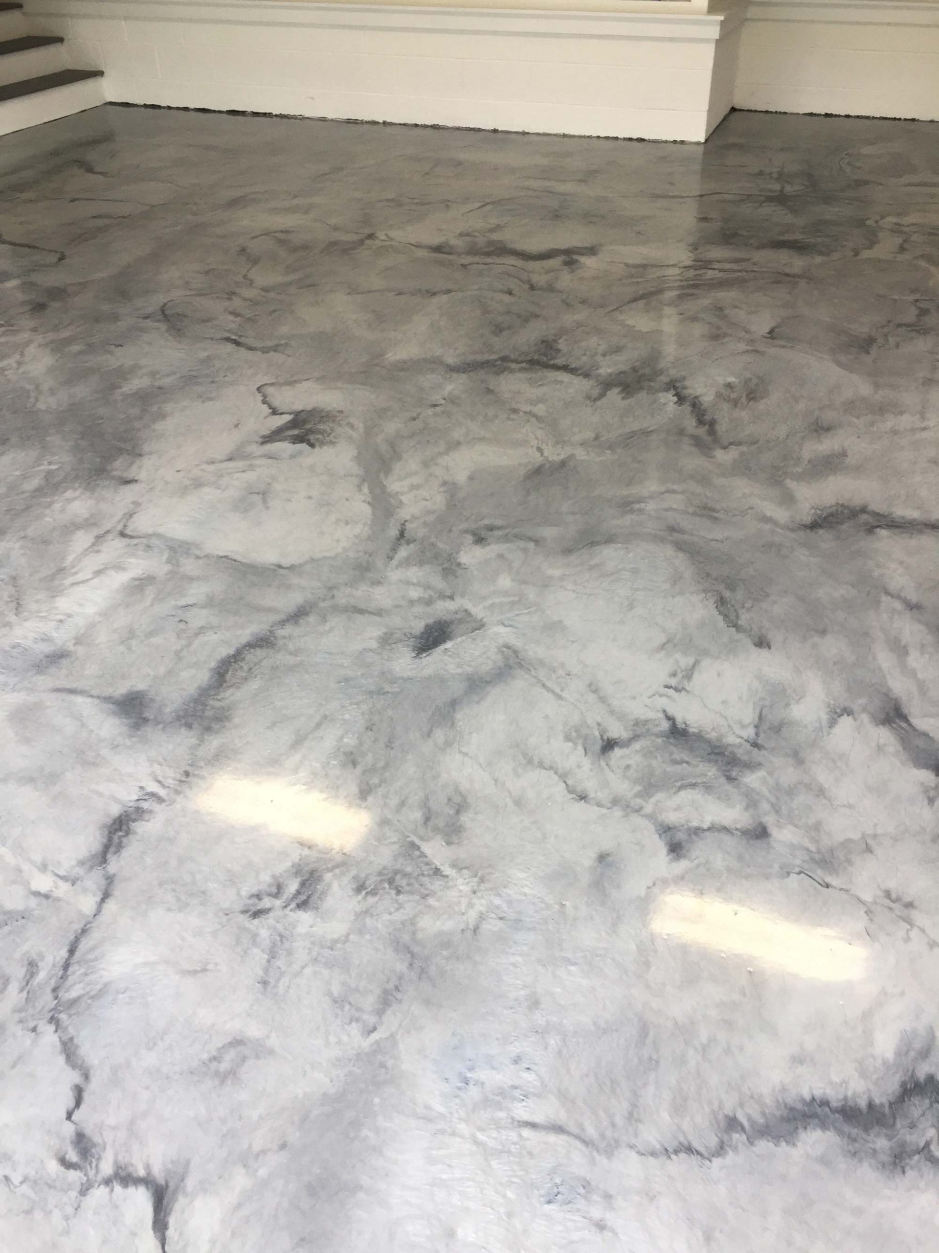 marble pattern gray floor